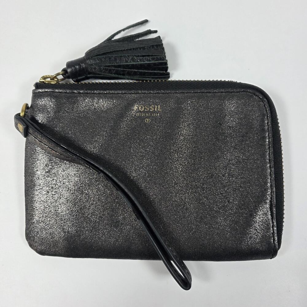 Fossil Women Tara shimmery Black Leather Wristlet With Leather Tassel